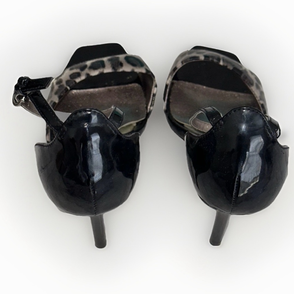 Delicious Peep Toe Stilettos Size 7.5 Women’s With Animal Cheetah Print - Picture 6 of 7